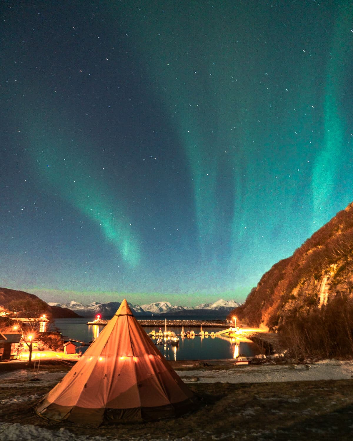 The Absolute Best Time To See The Northern Lights In Norway Helpful Tips Live Like It S The Weekend